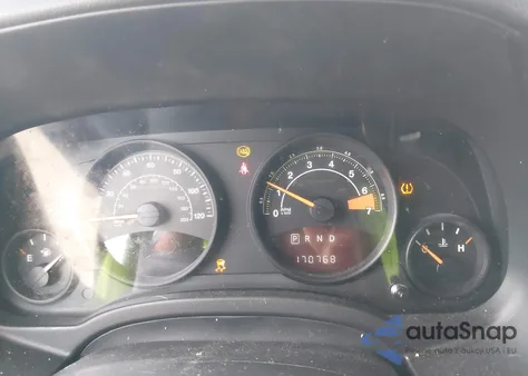 2016 Jeep Patriot Latitude z USA, uszkodzony, nr VIN 1C4NJRFB0GD742076